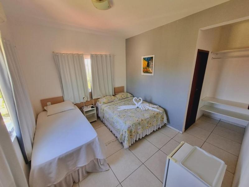 Quarto Triplo Básico